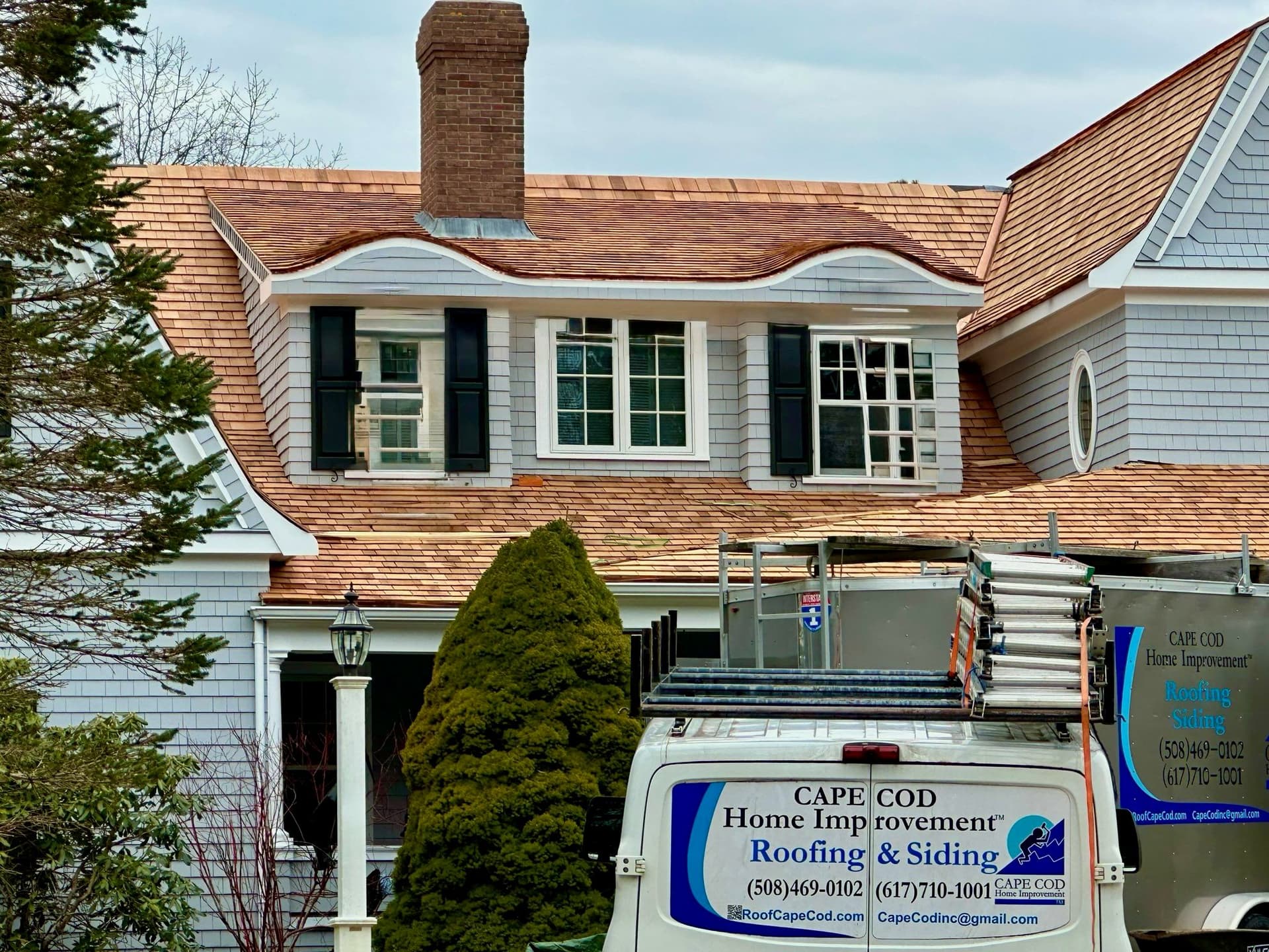 Craftsmanship Meets Roofing Excellence image