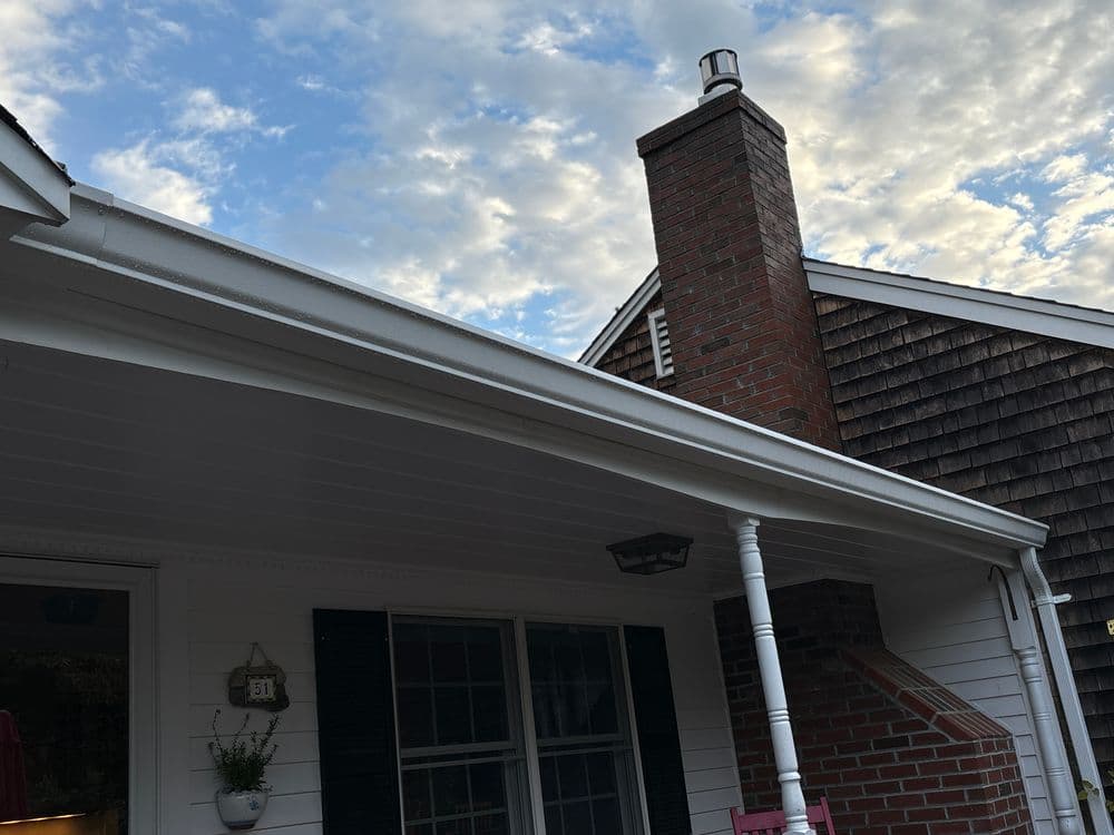 Gallery photos for Gutter Services: Image #1